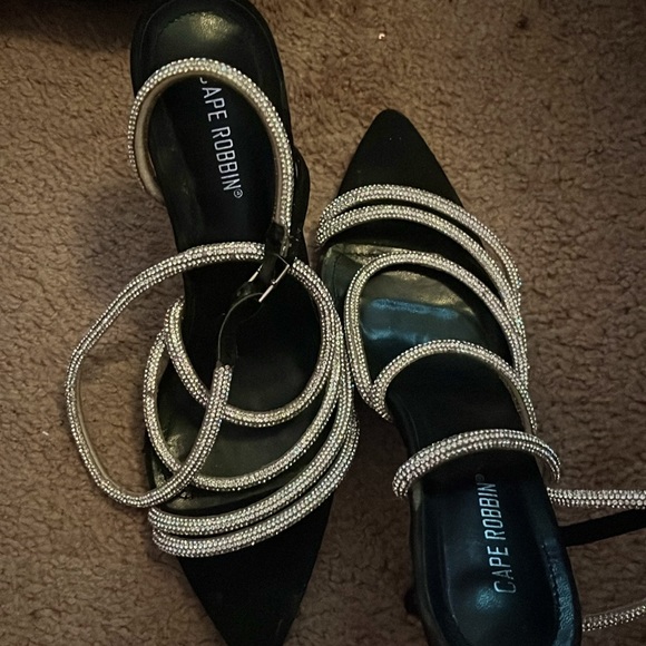 Cape Robbin Diamond Strappy Heels - Picture 3 of 4